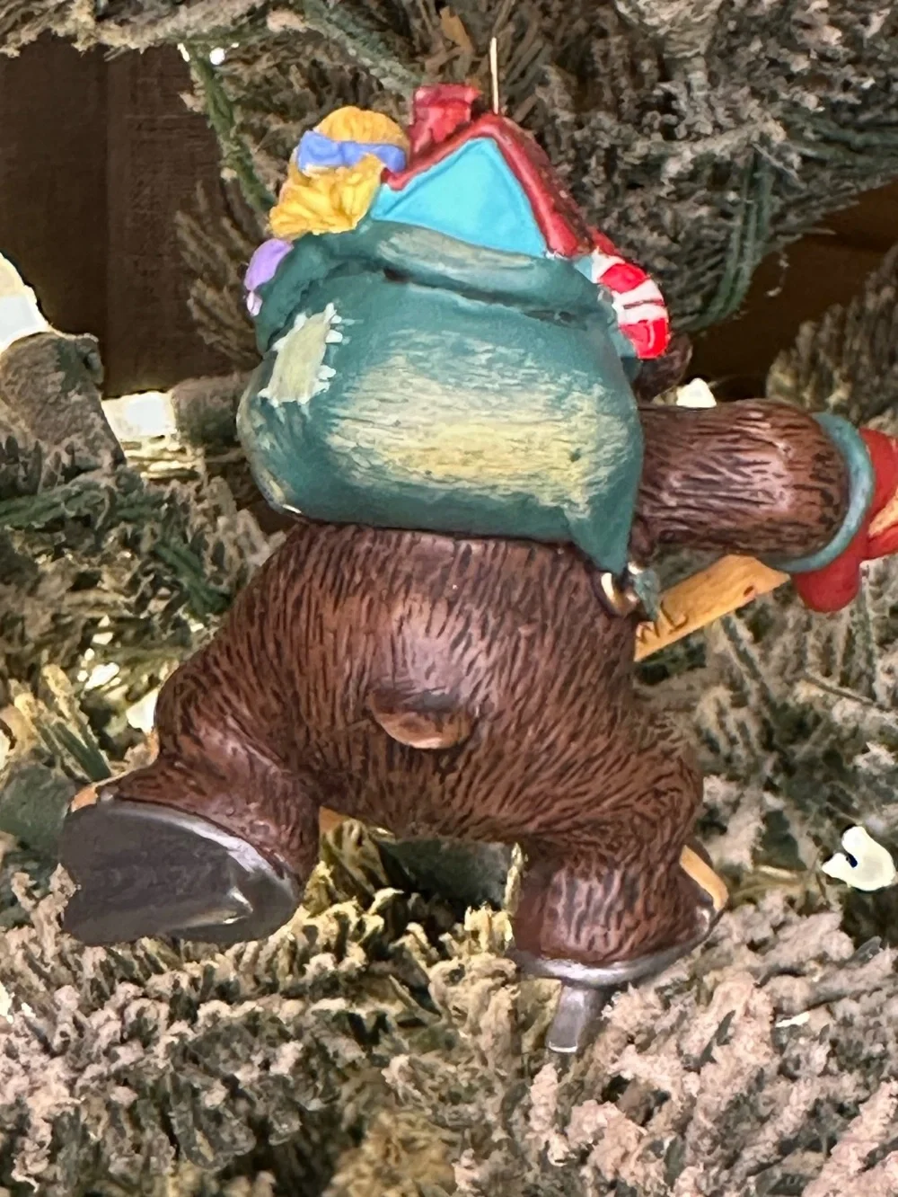 2005 Hallmark Hockey Thrills – Nick & Christopher #2 Repaint/Colorway